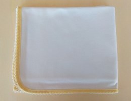 Fralda de algodão branca lisa com viés Amarelo