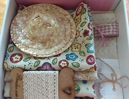 Box " Born to Sew "