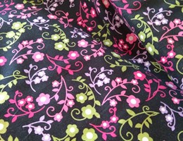 Floral sobre preto
